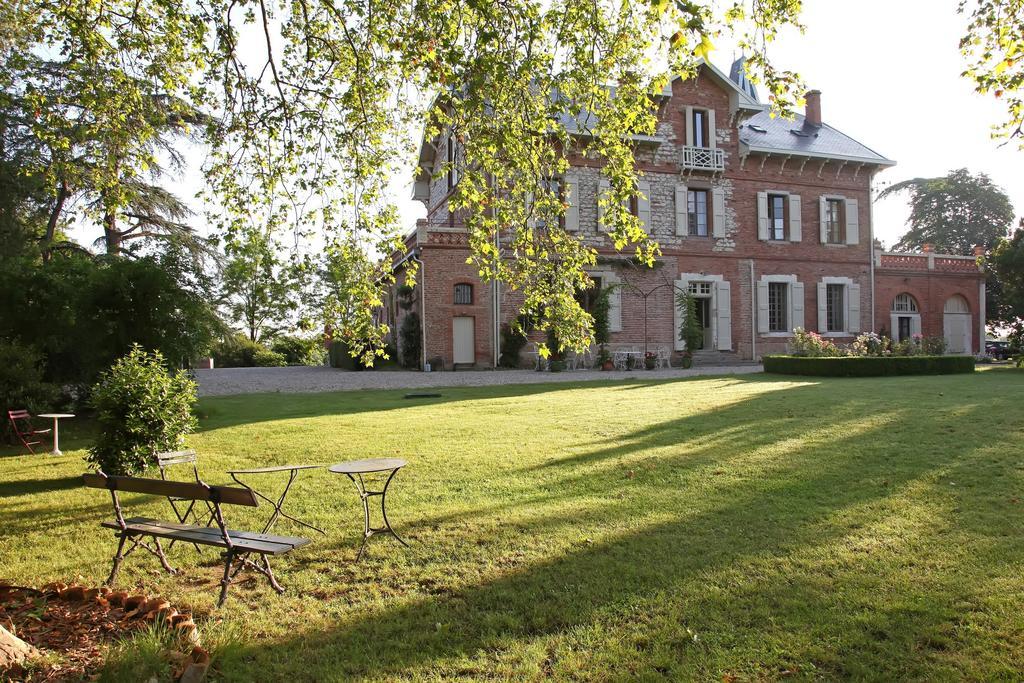 Domaine Du Buc, Le Chateau Frühstückspension 2*